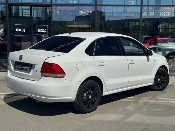 Volkswagen Polo V с пробегом 2012 года, цена 704 140 рублей, 176719 км, седан, Автокод Объявления
