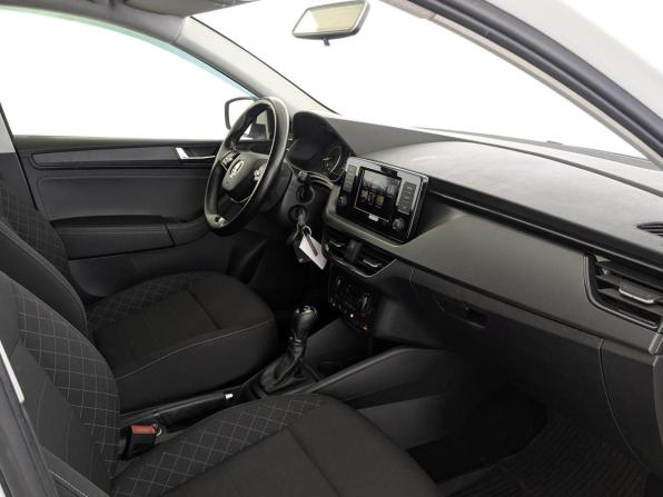 Skoda Rapid II с пробегом 2021 года, цена 1 300 000 рублей, 140280 км, лифтбек, Автокод Объявления