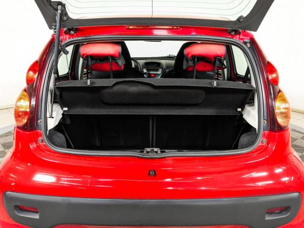 Peugeot 107 I Рестайлинг 2 с пробегом 2012 года, цена 569 900 рублей, 88200 км, хэтчбек, Автокод Объявления