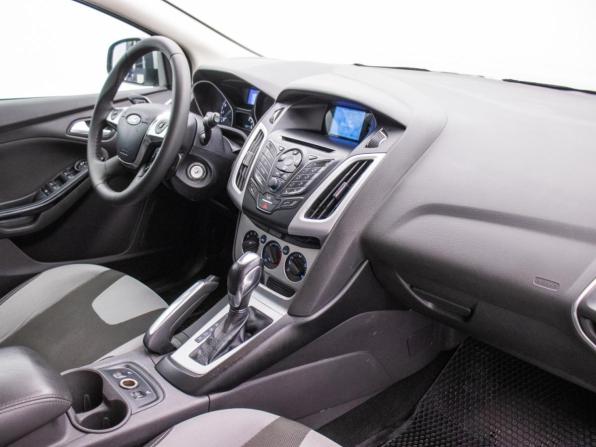 Ford Focus III с пробегом 2012 года, цена 729 000 рублей, 237997 км, хэтчбек, Автокод Объявления