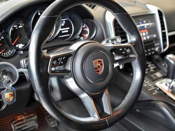 Porsche Cayenne II Рестайлинг (958) с пробегом 2017 года, цена 5 299 000 рублей, 127562 км, внедорожник, Автокод Объявления