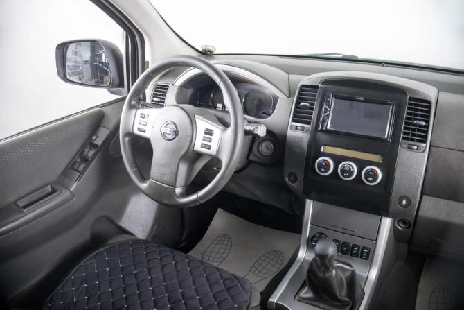 Nissan Pathfinder III Рестайлинг с пробегом 2012 года, цена 1 419 000 рублей, 270145 км, внедорожник, Автокод Объявления