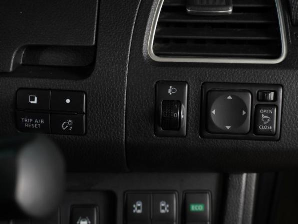 Nissan Serena IV (C26) с пробегом 2014 года, цена 1 399 000 рублей, 174341 км, минивэн, Автокод Объявления