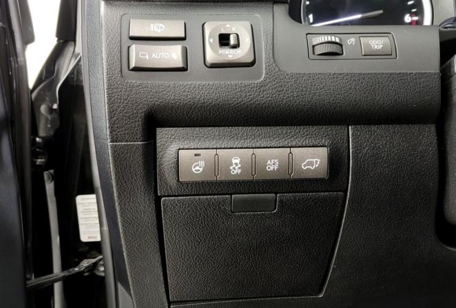Lexus LX III Рестайлинг с пробегом 2013 года, цена 3 670 000 рублей, 396308 км, внедорожник, Автокод Объявления
