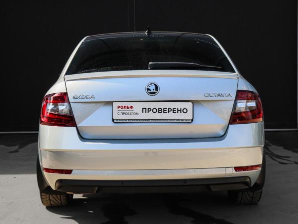 Skoda Octavia III (A7) Рестайлинг с пробегом 2020 года, цена 2 380 000 рублей, 95263 км, лифтбек, Автокод Объявления