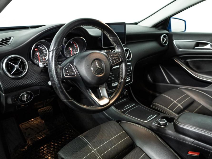 Mercedes-Benz A-Класс III (W176) Рестайлинг Санкт-Петербург  - изображение 11
