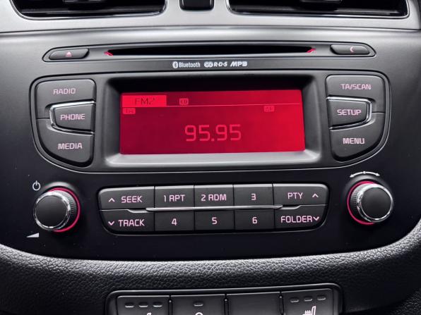 Kia Ceed II с пробегом 2014 года, цена 1 160 000 рублей, 134105 км, универсал, Автокод Объявления