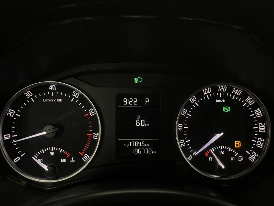 Skoda Octavia II (A5) Рестайлинг Москва  - изображение 14