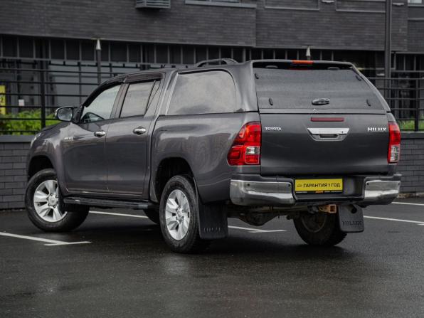 Toyota Hilux VIII с пробегом 2015 года, цена 1 985 000 рублей, 294056 км, offers.body_type.unknown, Автокод Объявления