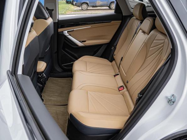 Geely Boyue L I с пробегом 2023 года, цена 2 499 000 рублей, 32033 км, внедорожник, Автокод Объявления