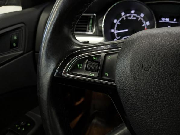 Skoda Superb II Рестайлинг с пробегом 2014 года, цена 1 400 000 рублей, 165371 км, лифтбек, Автокод Объявления