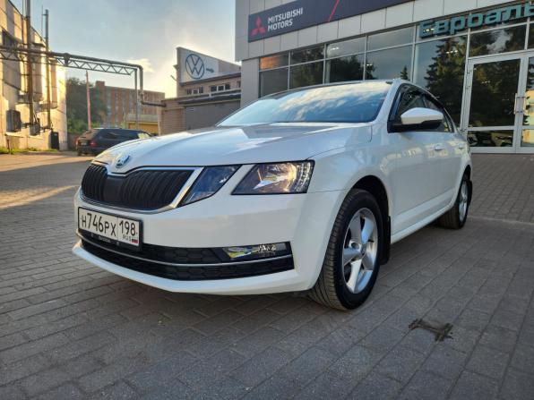 Skoda Octavia III (A7) Рестайлинг с пробегом 2018 года, цена 1 659 000 рублей, 99067 км, лифтбек, Автокод Объявления