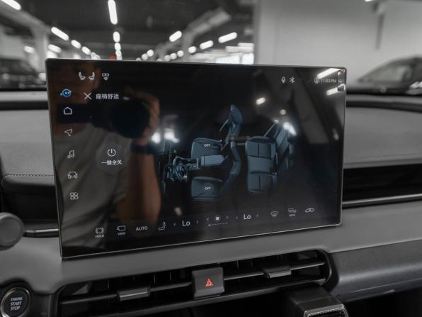 Toyota RAV4 VI (XA60) с пробегом 2026 года, цена 4 450 000 рублей, 12 км, внедорожник, Автокод Объявления
