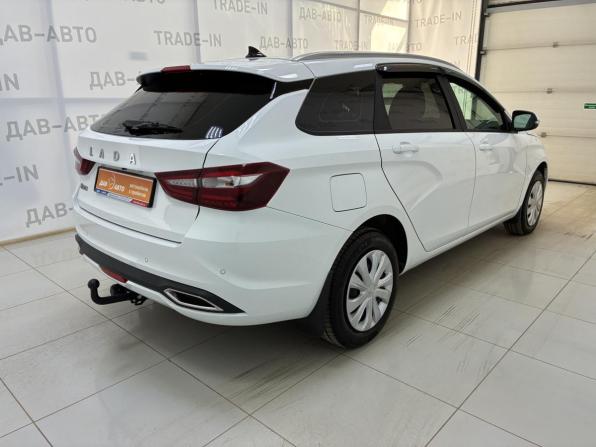 Lada (ВАЗ) Vesta I Рестайлинг (NG) с пробегом 2024 года, цена 1 399 000 рублей, 15000 км, универсал, Автокод Объявления