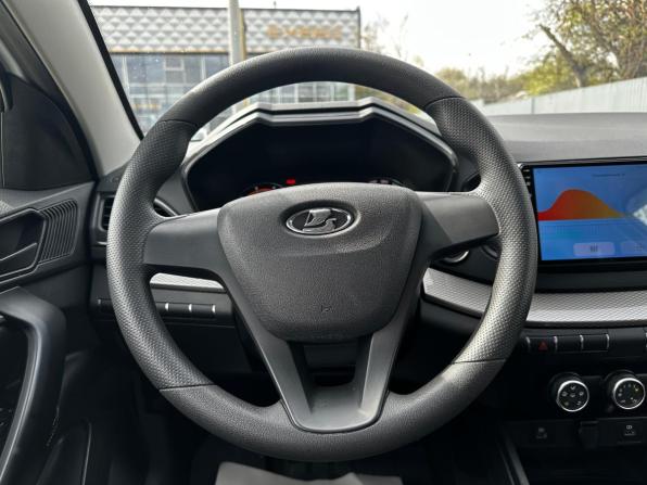Lada (ВАЗ) Vesta I Рестайлинг (NG) с пробегом 2023 года, цена 1 169 000 рублей, 51800 км, седан, Автокод Объявления