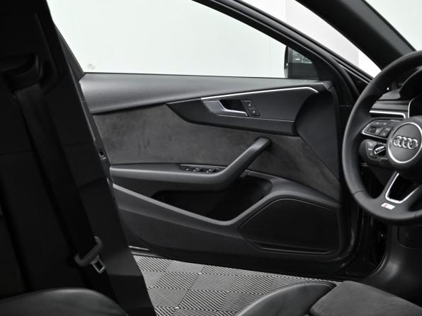 Audi A4 V (B9) с пробегом 2017 года, цена 1 299 000 рублей, 93216 км, седан, Автокод Объявления