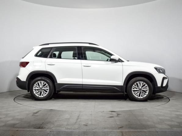 Volkswagen Taos I с пробегом 2021 года, цена 2 360 000 рублей, 57387 км, внедорожник, Автокод Объявления