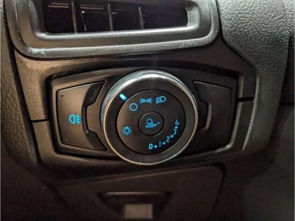 Ford Focus III с пробегом 2012 года, цена 695 000 рублей, 195500 км, седан, Автокод Объявления