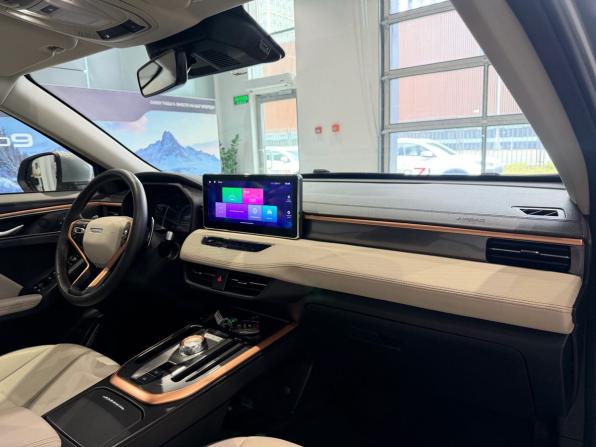 Haval Jolion I с пробегом 2021 года, цена 1 723 000 рублей, 75235 км, внедорожник, Автокод Объявления