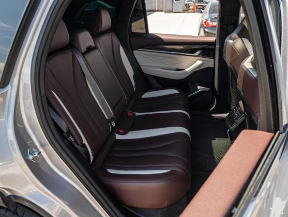 Geely Monjaro I с пробегом 2022 года, цена 2 840 000 рублей, 79003 км, внедорожник, Автокод Объявления