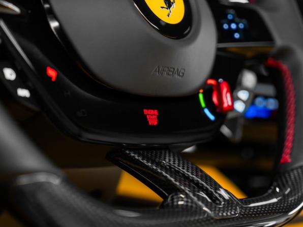 Ferrari SF90 I с пробегом 2025 года, цена 63 300 000 рублей, 63 км, кабриолет, Автокод Объявления
