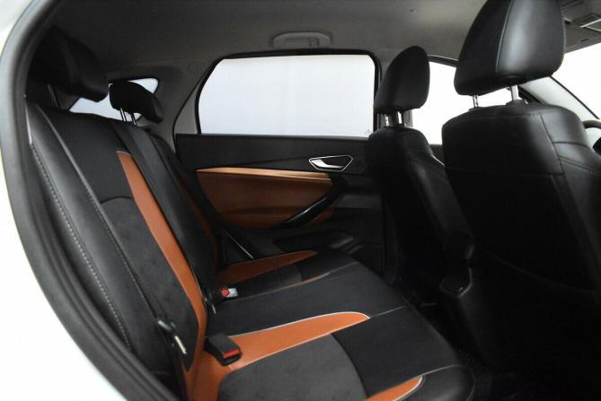 Lada (ВАЗ) Vesta I Рестайлинг (NG) с пробегом 2024 года, цена 1 500 000 рублей, 40789 км, универсал, Автокод Объявления