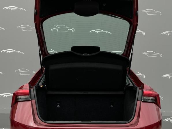 Skoda Rapid II с пробегом 2020 года, цена 1 597 300 рублей, 66900 км, лифтбек, Автокод Объявления