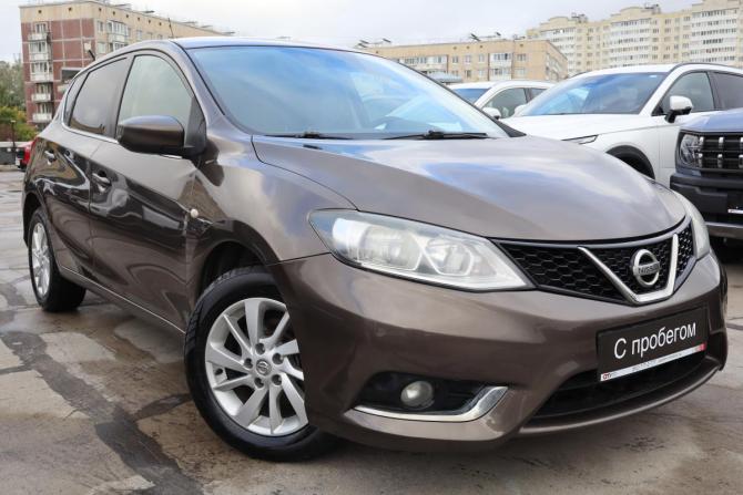 Nissan Tiida II с пробегом 2015 года, цена 719 000 рублей, 188300 км, хэтчбек, Автокод Объявления