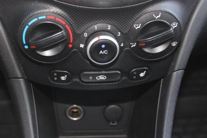 Hyundai Solaris I с пробегом 2011 года, цена 627 000 рублей, 195046 км, седан, Автокод Объявления
