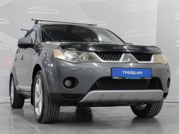 Mitsubishi Outlander II с пробегом 2007 года, цена 1 050 000 рублей, 300200 км, внедорожник, Автокод Объявления