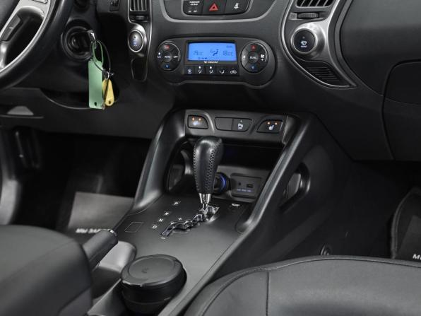 Hyundai ix35 I Рестайлинг с пробегом 2014 года, цена 1 399 000 рублей, 126000 км, внедорожник, Автокод Объявления