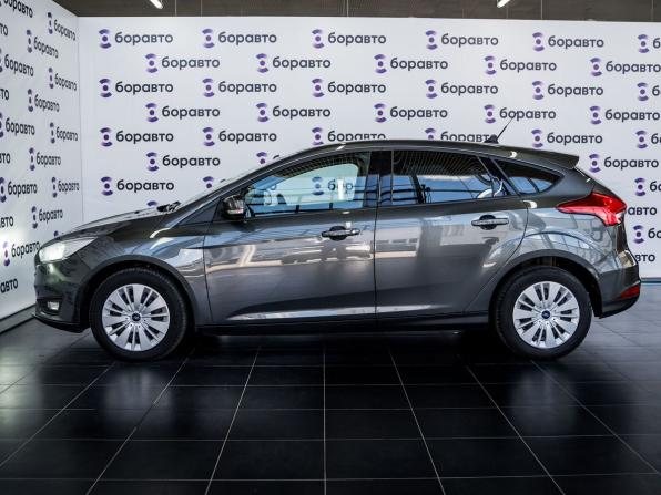Ford Focus III Рестайлинг с пробегом 2019 года, цена 1 299 000 рублей, 112337 км, хэтчбек, Автокод Объявления