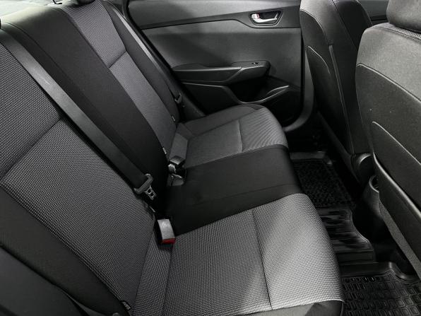 Hyundai Solaris II Рестайлинг с пробегом 2021 года, цена 1 450 000 рублей, 105000 км, седан, Автокод Объявления