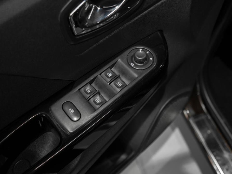 Renault Kaptur I Москва  - изображение 15