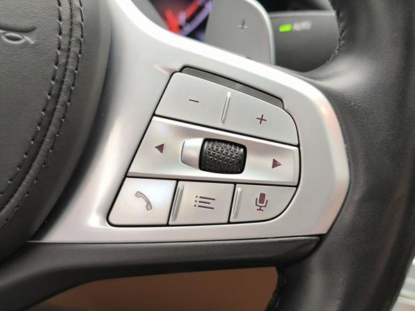 BMW 7 серии VI (G11/G12) Рестайлинг с пробегом 2019 года, цена 6 540 000 рублей, 86710 км, седан, Автокод Объявления