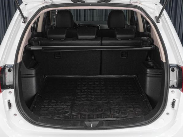 Mitsubishi Outlander III Рестайлинг 2 с пробегом 2015 года, цена 1 929 000 рублей, 209161 км, внедорожник, Автокод Объявления