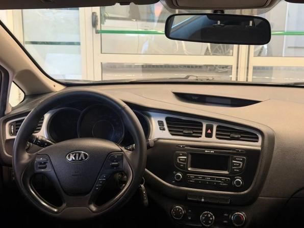 Kia Ceed II с пробегом 2012 года, цена 750 000 рублей, 200529 км, универсал, Автокод Объявления