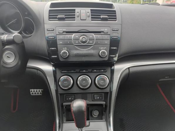 Mazda 6 II (GH) Рестайлинг с пробегом 2010 года, цена 990 000 рублей, 249005 км, седан, Автокод Объявления