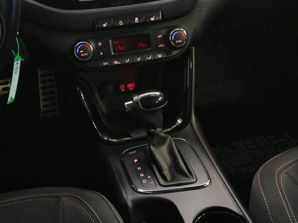 Kia Ceed II Рестайлинг с пробегом 2017 года, цена 1 589 000 рублей, 85520 км, хэтчбек, Автокод Объявления