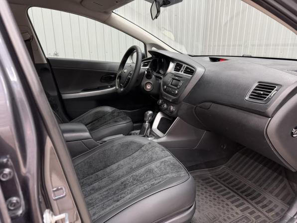 Kia Ceed II с пробегом 2012 года, цена 1 080 000 рублей, 97116 км, хэтчбек, Автокод Объявления
