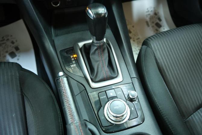 Mazda 3 III (BM) с пробегом 2014 года, цена 1 289 000 рублей, 186000 км, хэтчбек, Автокод Объявления