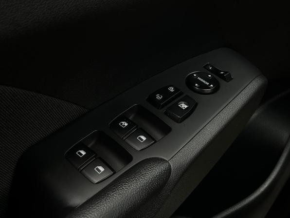 Hyundai Solaris II с пробегом 2017 года, цена 1 167 300 рублей, 137052 км, седан, Автокод Объявления