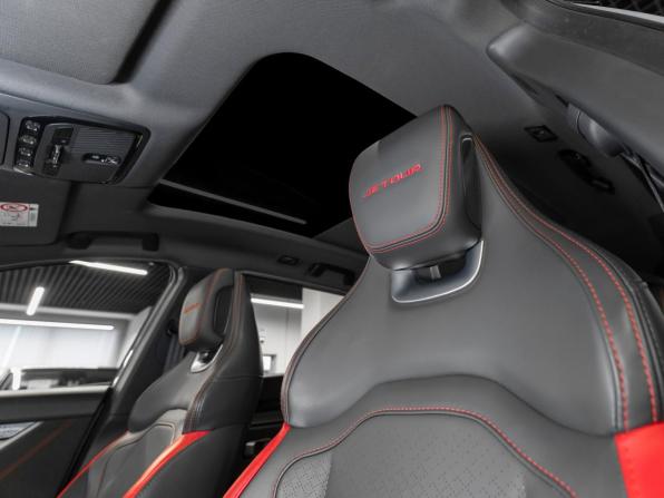 JETOUR DASHING I с пробегом 2024 года, цена 2 125 000 рублей, 15933 км, внедорожник, Автокод Объявления