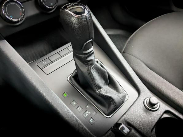 Skoda Octavia III (A7) Рестайлинг с пробегом 2019 года, цена 1 852 500 рублей, 77926 км, лифтбек, Автокод Объявления