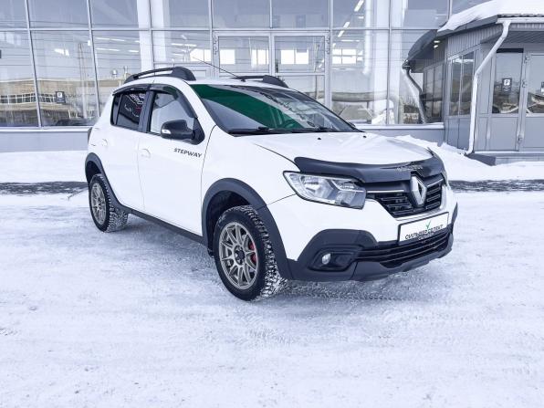 Renault Sandero II Рестайлинг с пробегом 2019 года, цена 960 000 рублей, 92581 км, хэтчбек, Автокод Объявления