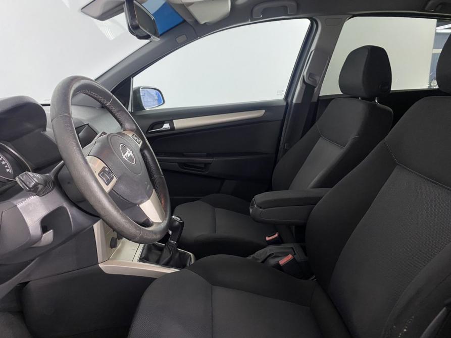 Opel Astra H Рестайлинг Воронеж  - изображение 4