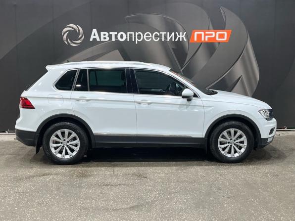 Volkswagen Tiguan II с пробегом 2017 года, цена 2 480 000 рублей, 126841 км, внедорожник, Автокод Объявления