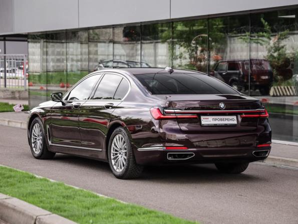 BMW 7 серии VI (G11/G12) Рестайлинг с пробегом 2019 года, цена 5 290 000 рублей, 93275 км, седан, Автокод Объявления