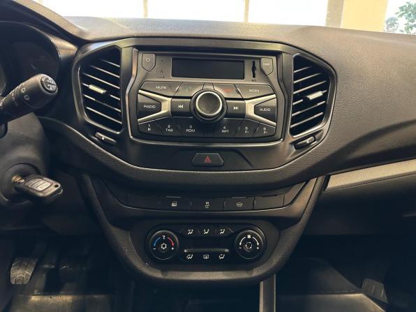 Lada (ВАЗ) Vesta I с пробегом 2019 года, цена 1 110 000 рублей, 75000 км, универсал, Автокод Объявления
