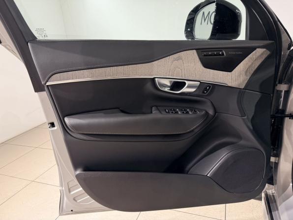 Volvo XC90 II Рестайлинг 1 с пробегом 2023 года, цена 10 390 000 рублей, 9766 км, внедорожник, Автокод Объявления